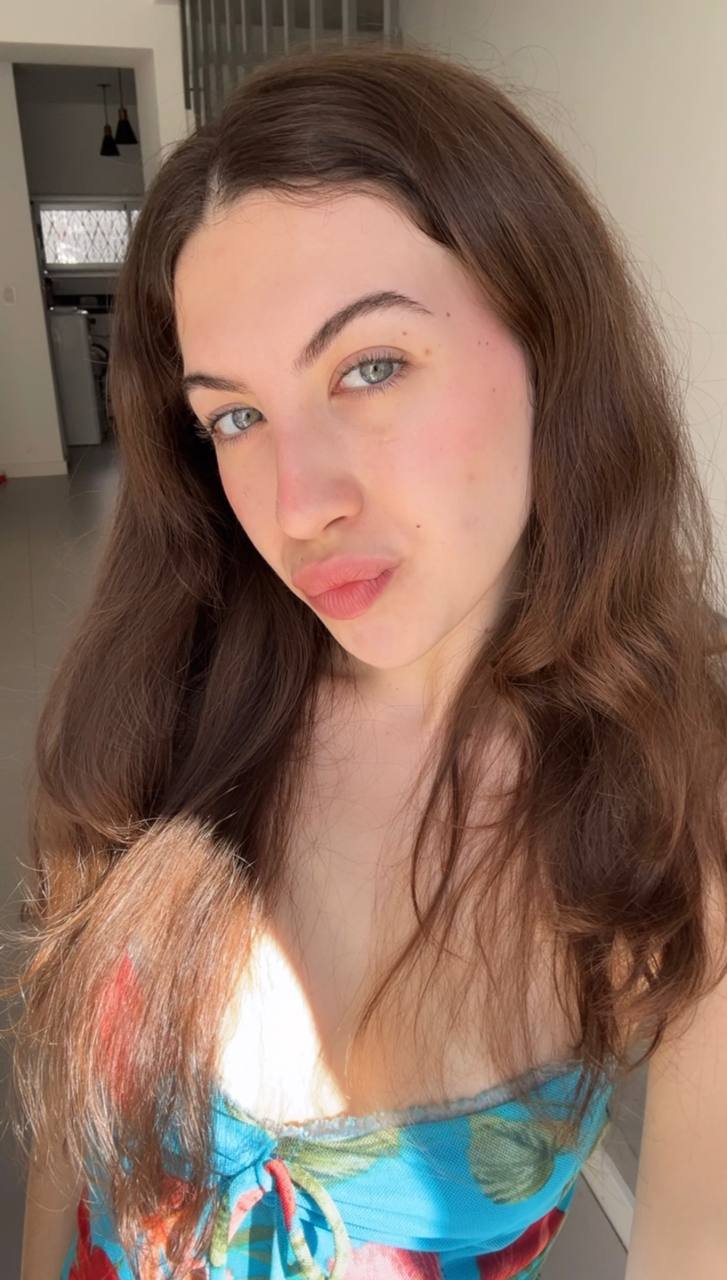 Nude girl Amber in Pimpri-Chinchwad