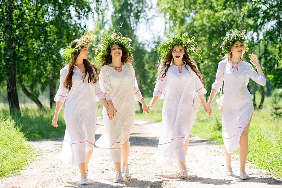 Slavic girls in Pimpri-Chinchwad